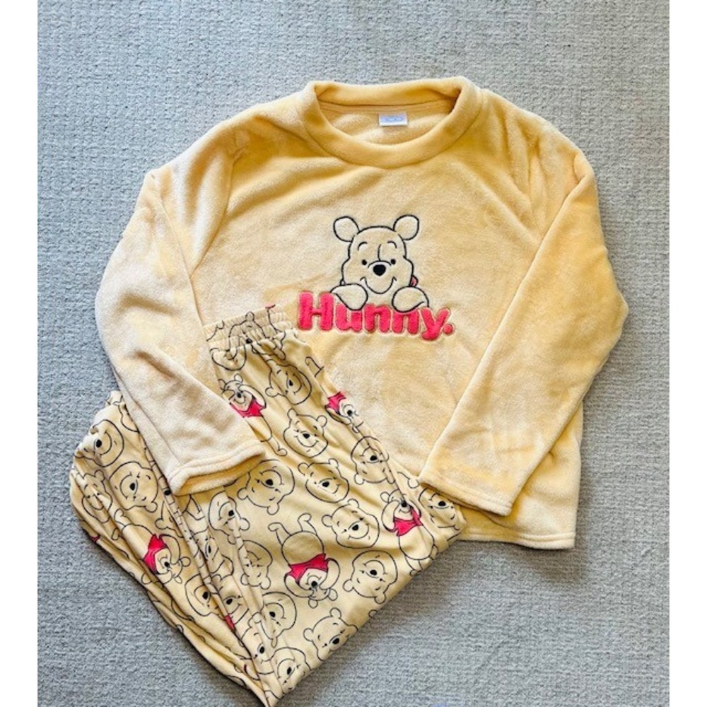 Disney Winnie the Pooh Pajama Set Size XL Sleepwear Plush Hunny Pre Owned